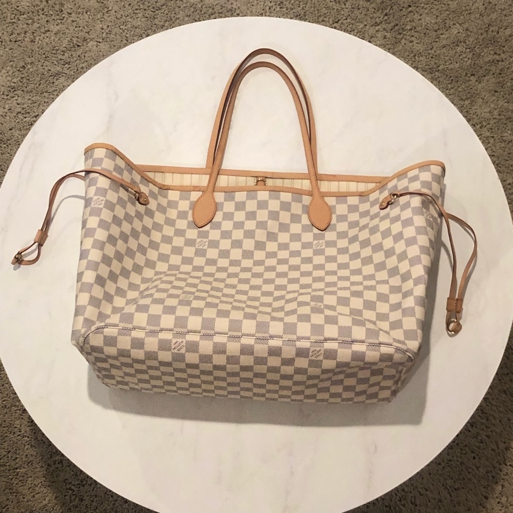 LARGE Louis Vuitton Tote